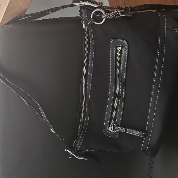 Coach East West Signature Duffle #9363 Vintage Y2K – Black Canvas & Leather - Picture 1 of 13
